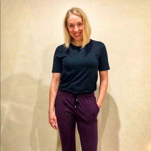 Meet your Posher, Briana